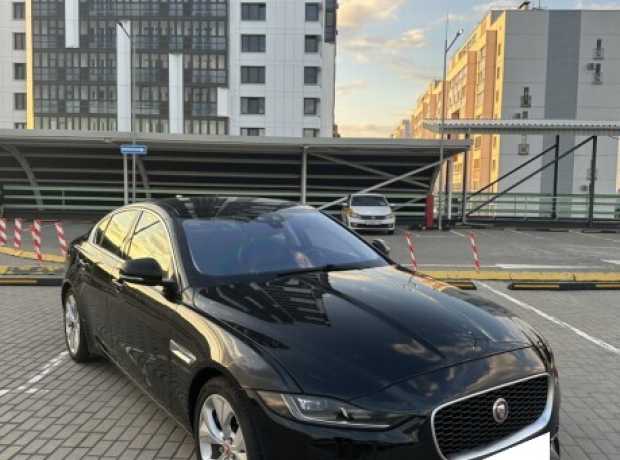 Jaguar XE I  Рестайлинг, 2020, пробег 70500 км