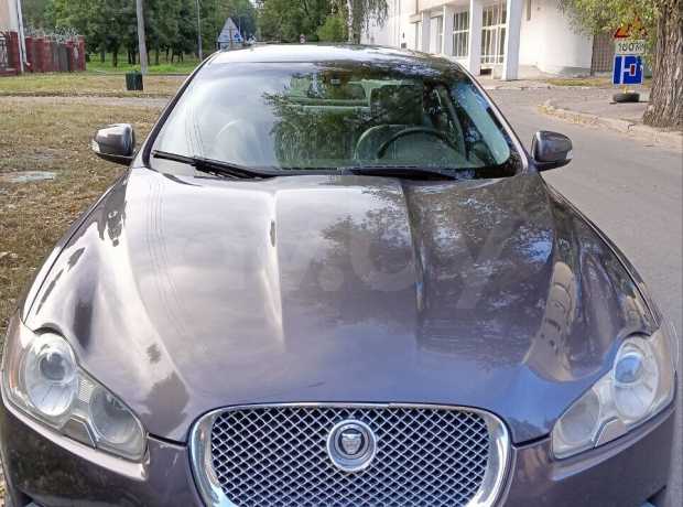 Jaguar XF X250