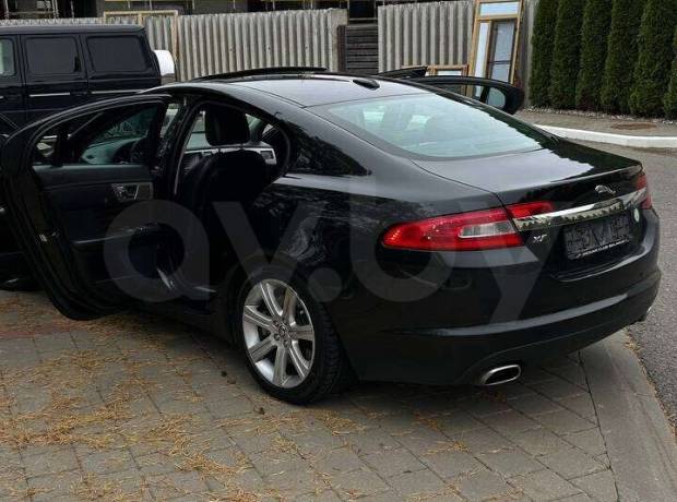 Jaguar XF X250