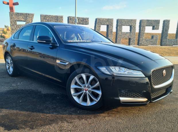 Jaguar XF X260