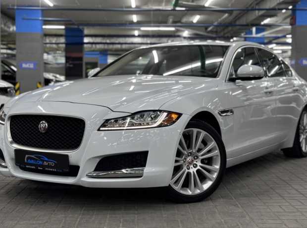 Jaguar XF X260