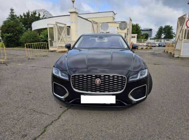 Jaguar XF X260  Рестайлинг, 2021, пробег 42000 км