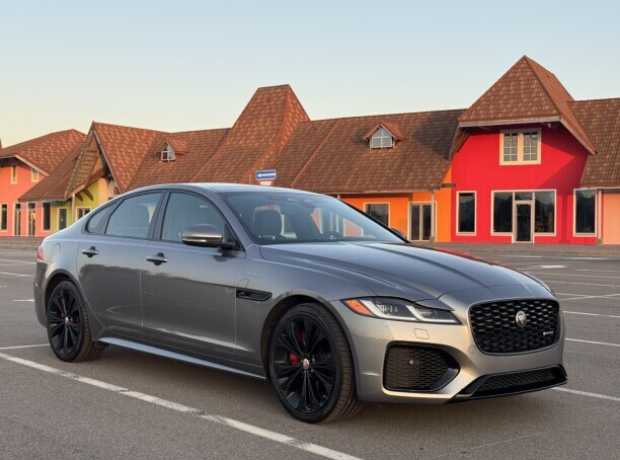 Jaguar XF X260  Рестайлинг, 2022, пробег 23000 км