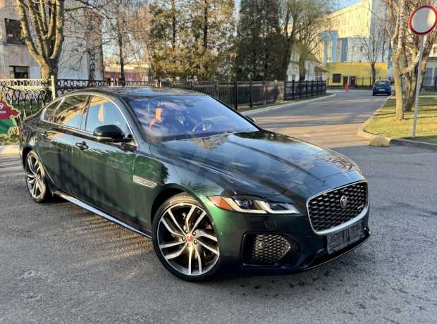 Jaguar XF X260 Рестайлинг
