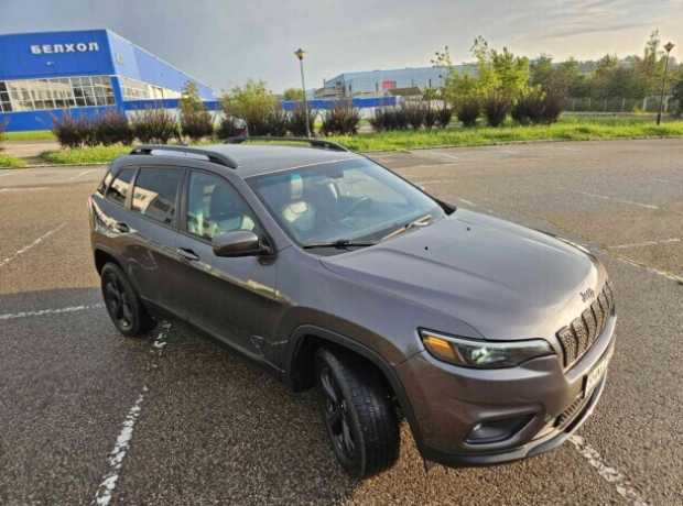 Jeep Cherokee KL  Рестайлинг, 2018, пробег 92500 км