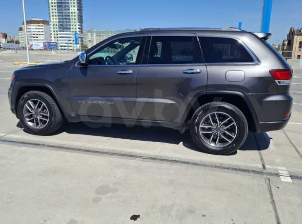 Jeep Grand Cherokee WK2 Рестайлинг