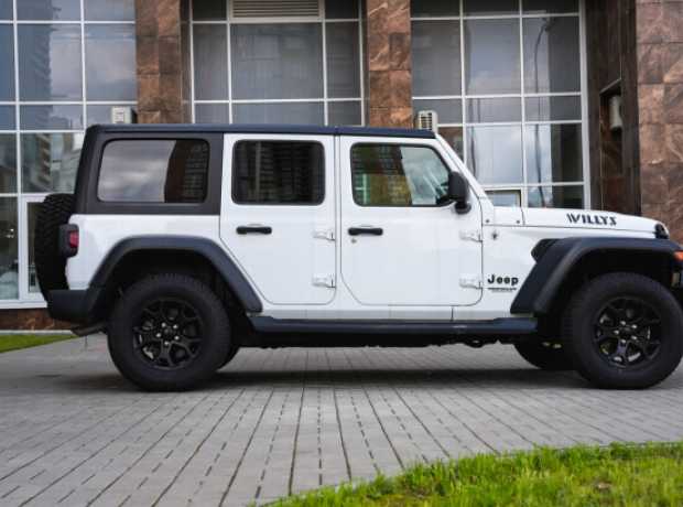 Jeep Wrangler JL, 2020, пробег 55500 км Jeep Wrangler JL, 2020, пробег 55500 км