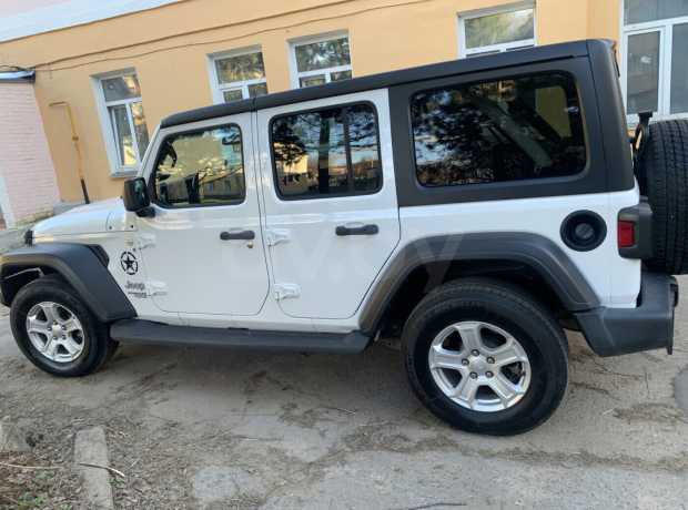 Jeep Wrangler JL