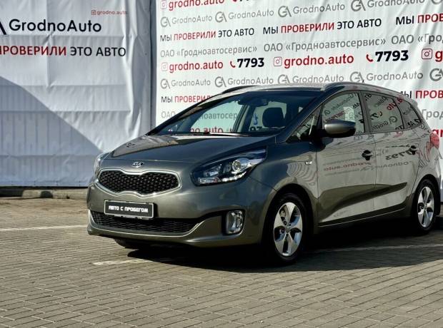 Kia Carens III