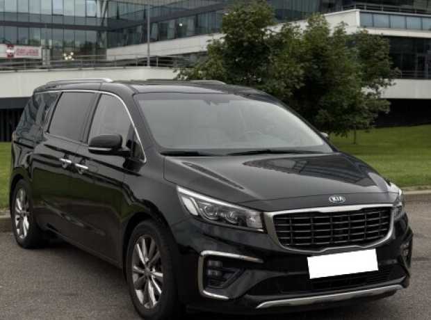 Kia Carnival III, 2019, пробег 180000 км