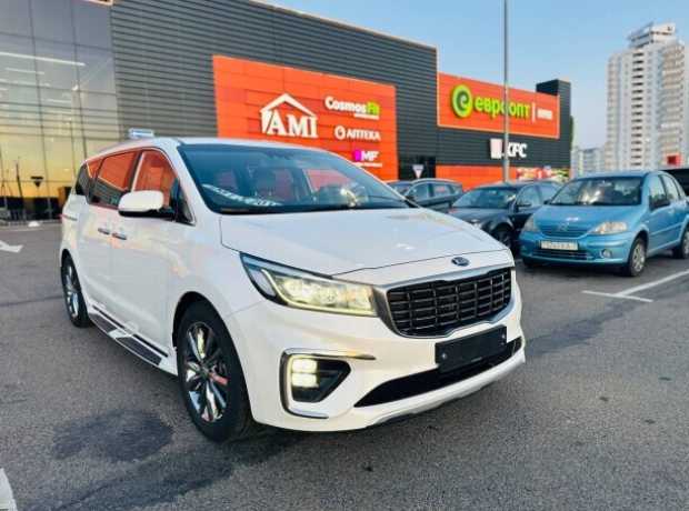 Kia Carnival III, 2020, пробег 145000 км