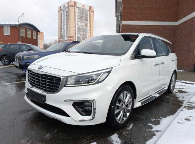 Kia Carnival III