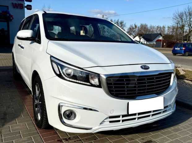 Kia Carnival III