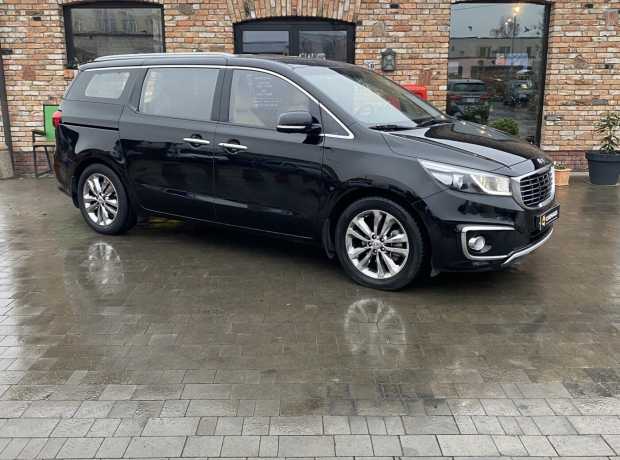 Kia Carnival III