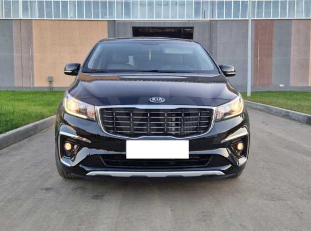 Kia Carnival III