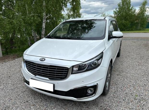 Kia Carnival III