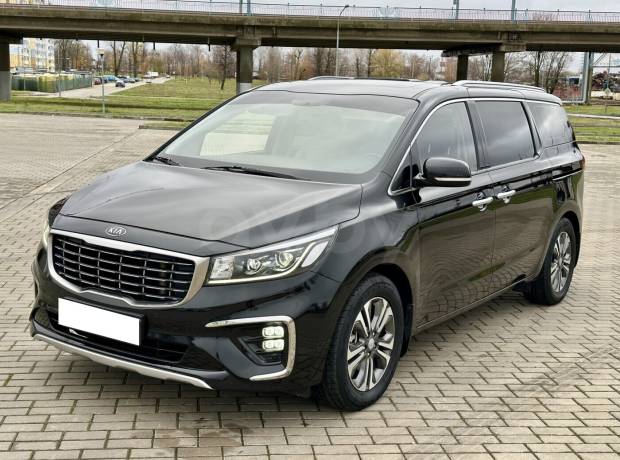 Kia Carnival III