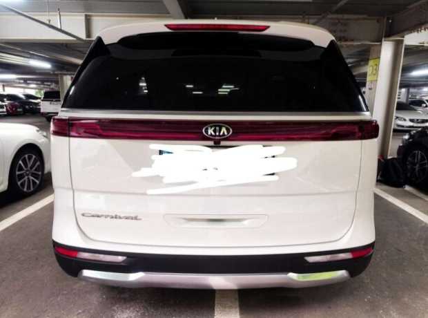 Kia Carnival IV, 2020, пробег 99000 км