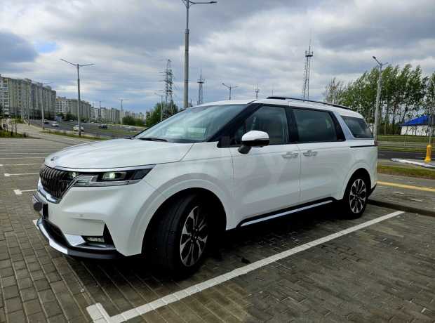 Kia Carnival IV