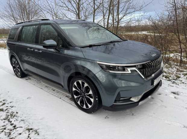 Kia Carnival IV