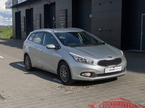 Kia Cee'd II Рестайлинг