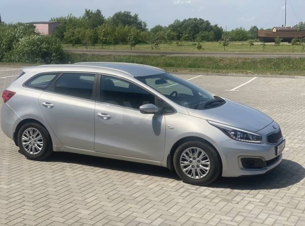 Kia Cee'd II Рестайлинг