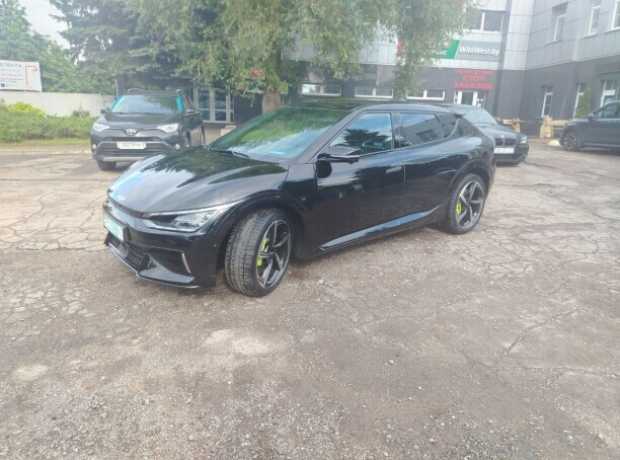 Kia EV6 , 2023, пробег 18300 км