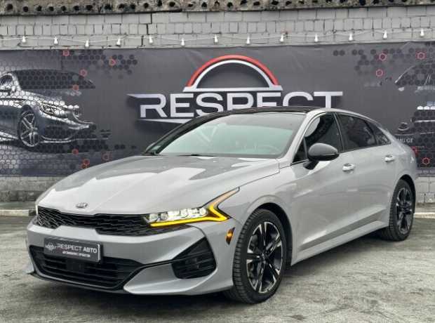 Kia K5 III, 2020, пробег 105000 км Kia K5 III, 2020, пробег 105000 км