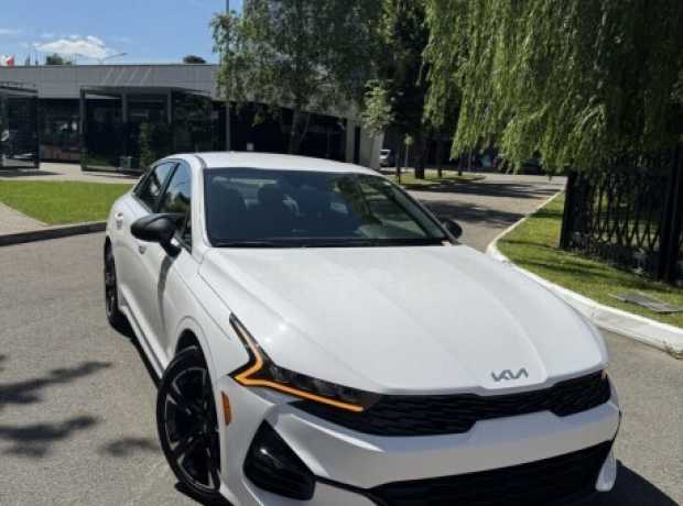 Kia K5 III, 2021, пробег 65000 км Kia K5 III, 2021, пробег 65000 км