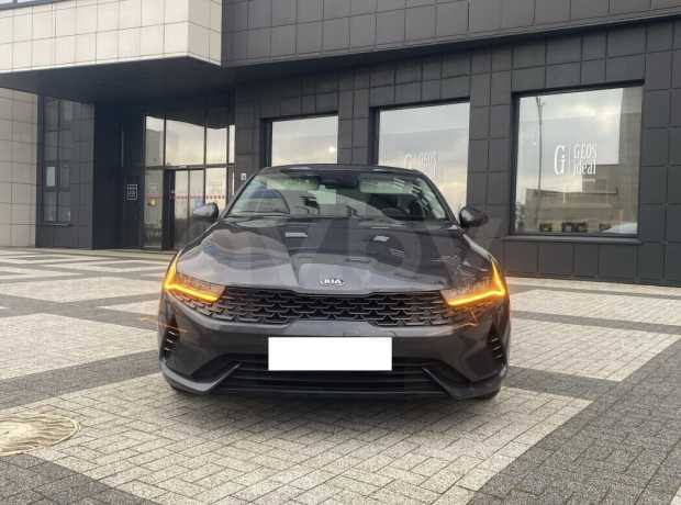 Kia K5 III