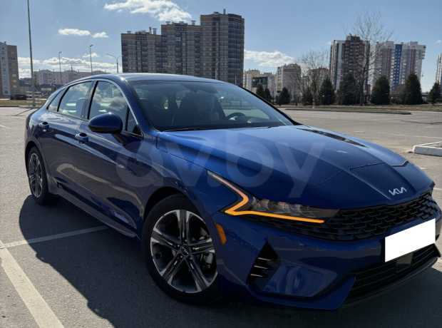 Kia K5 III