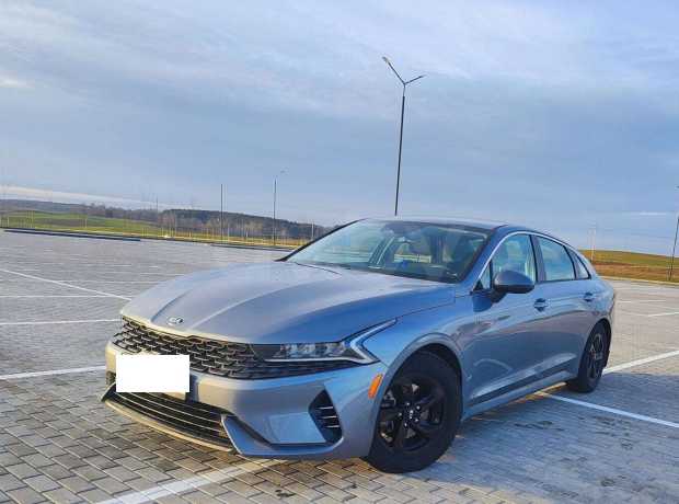 Kia K5 III