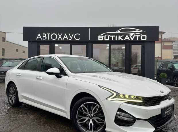 Kia K5 III