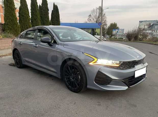 Kia K5 III