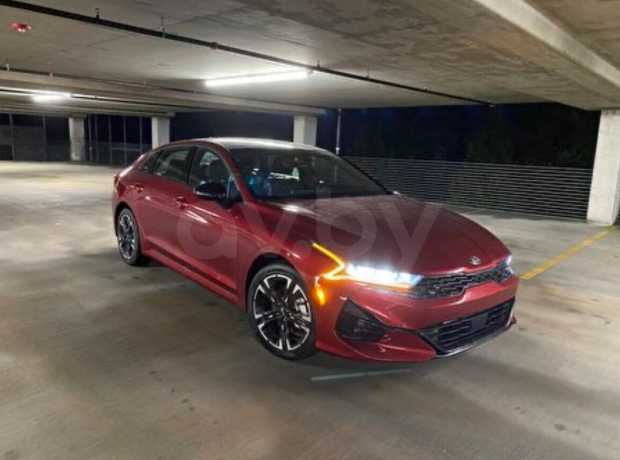 Kia K5 III