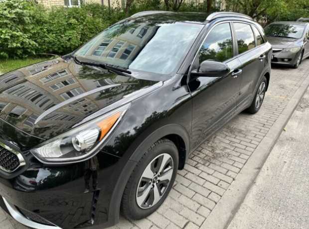 Kia Niro I, 2017, пробег 90000 км Kia Niro I, 2017, пробег 90000 км