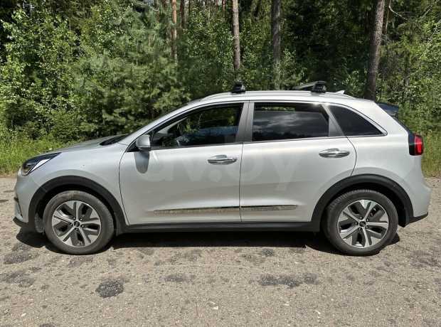 Kia Niro I Рестайлинг Kia Niro I Рестайлинг