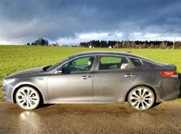Kia Optima IV, 2017, пробег 24000 км Kia Optima IV, 2017, пробег 24000 км