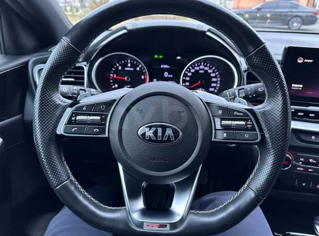 Kia ProCeed III