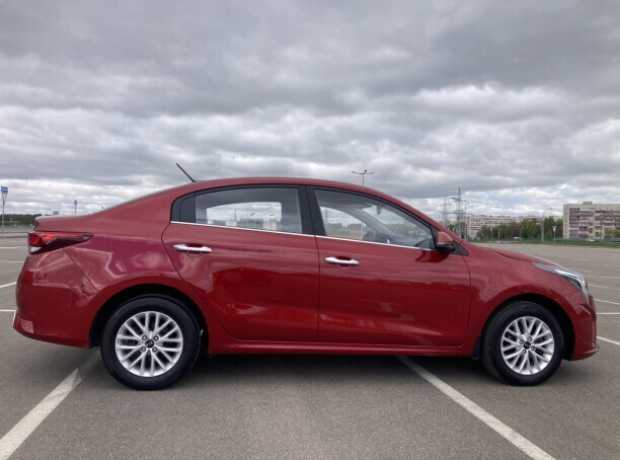 Kia Rio IV  Рестайлинг, 2021, пробег 36000 км