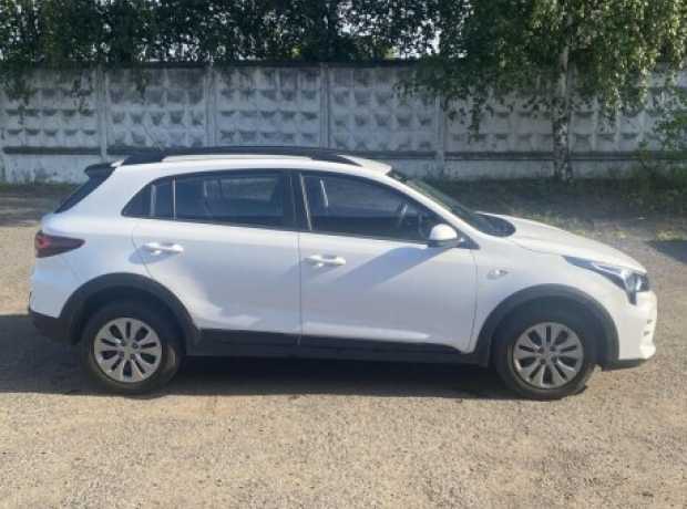Kia Rio X (X-Line) I  Рестайлинг, 2021, пробег 18000 км