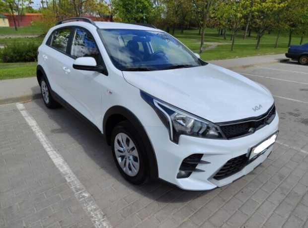 Kia Rio X (X-Line) I Рестайлинг, 2021, пробег 22000 км Kia Rio X (X-Line) I Рестайлинг, 2021, пробег 22000 км
