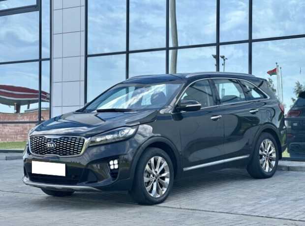 Kia Sorento III  Рестайлинг, 2018, пробег 118000 км