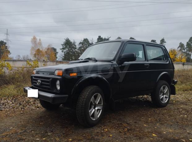 Lada (ВАЗ) 2121 Нива Legend