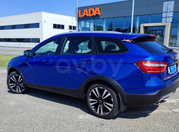 Lada (ВАЗ) Vesta Cross I