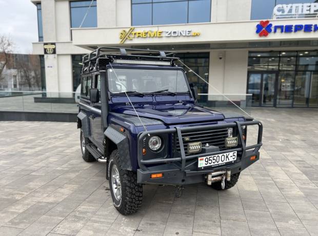 Land Rover Defender I