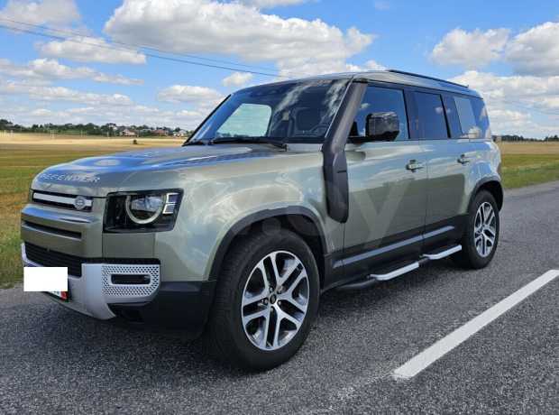 Land Rover Defender II
