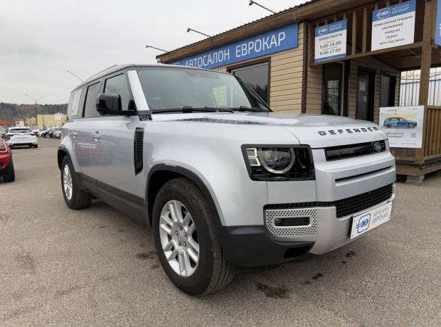 Land Rover Defender II