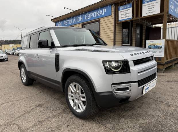 Land Rover Defender II