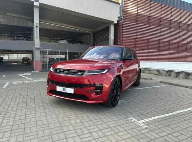 Land Rover Range Rover Sport III, 2022, пробег 33000 км Land Rover Range Rover Sport III, 2022, пробег 33000 км